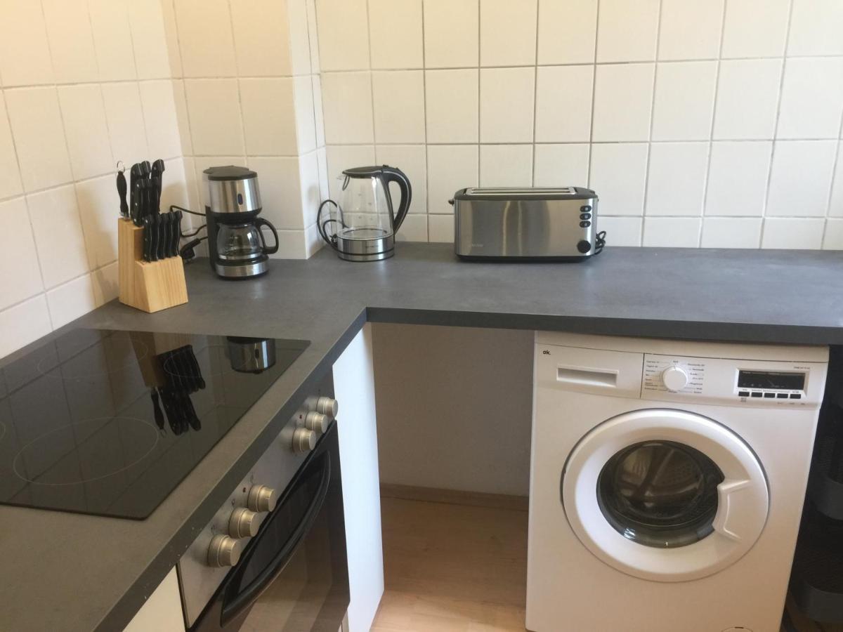 Modern Living In A Perfect Location Apartman Essen Kültér fotó
