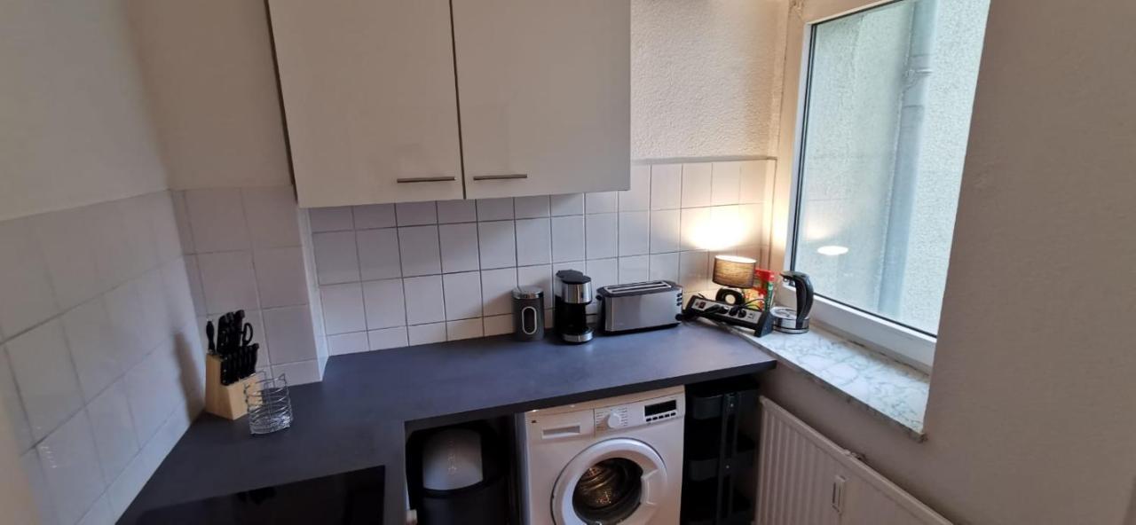 Modern Living In A Perfect Location Apartman Essen Kültér fotó